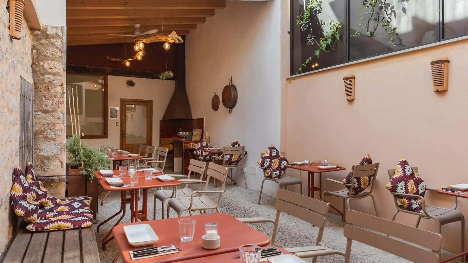 Can Karlito Rooms Sóller 0*,